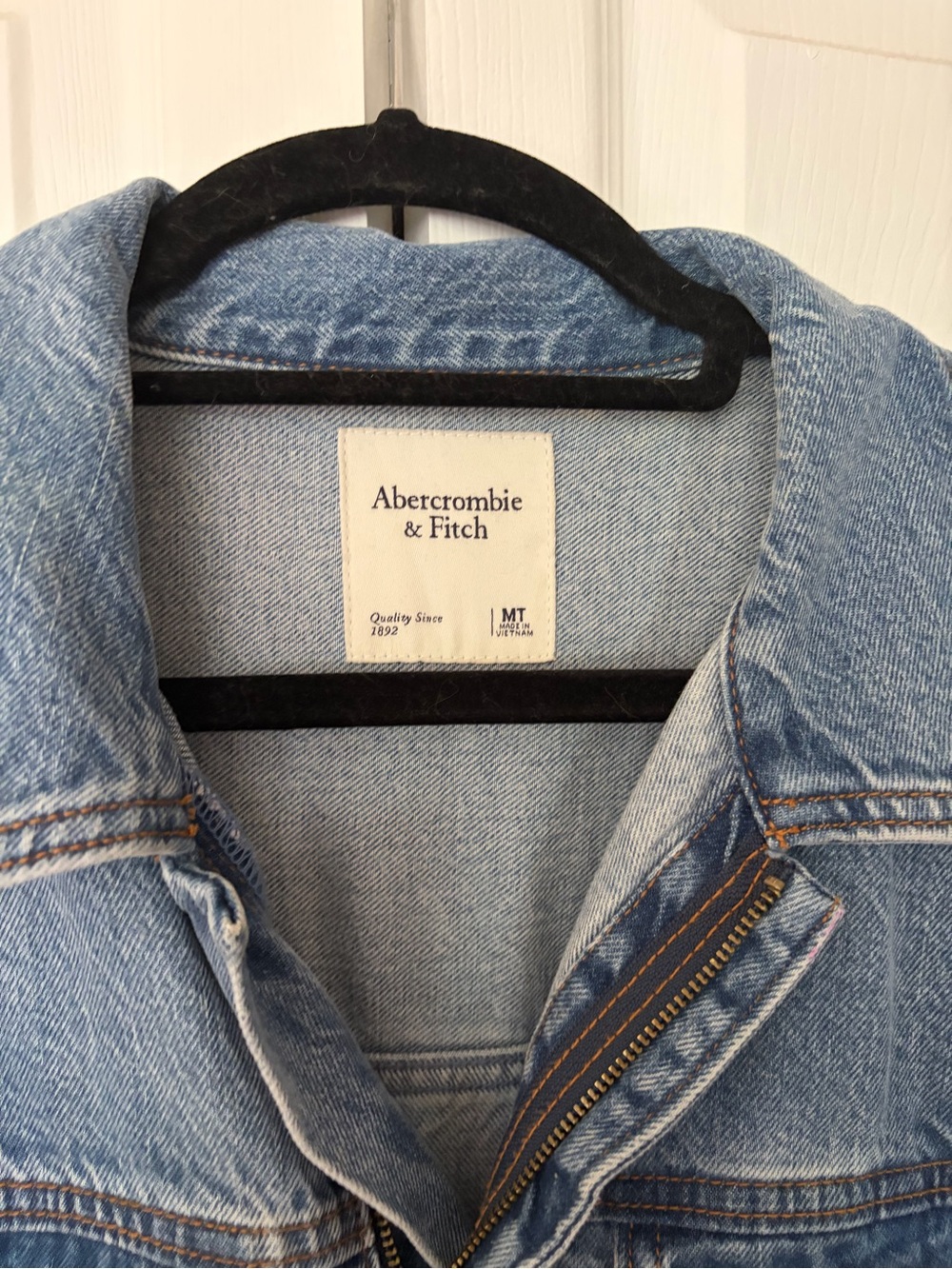 Abercrombie & Fitch Light Wash Denim Jumpsuit - Picture 2 of 4